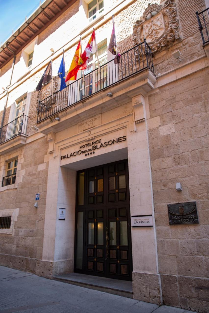 Rice Palacio De Los Blasones Burgo Exterior foto